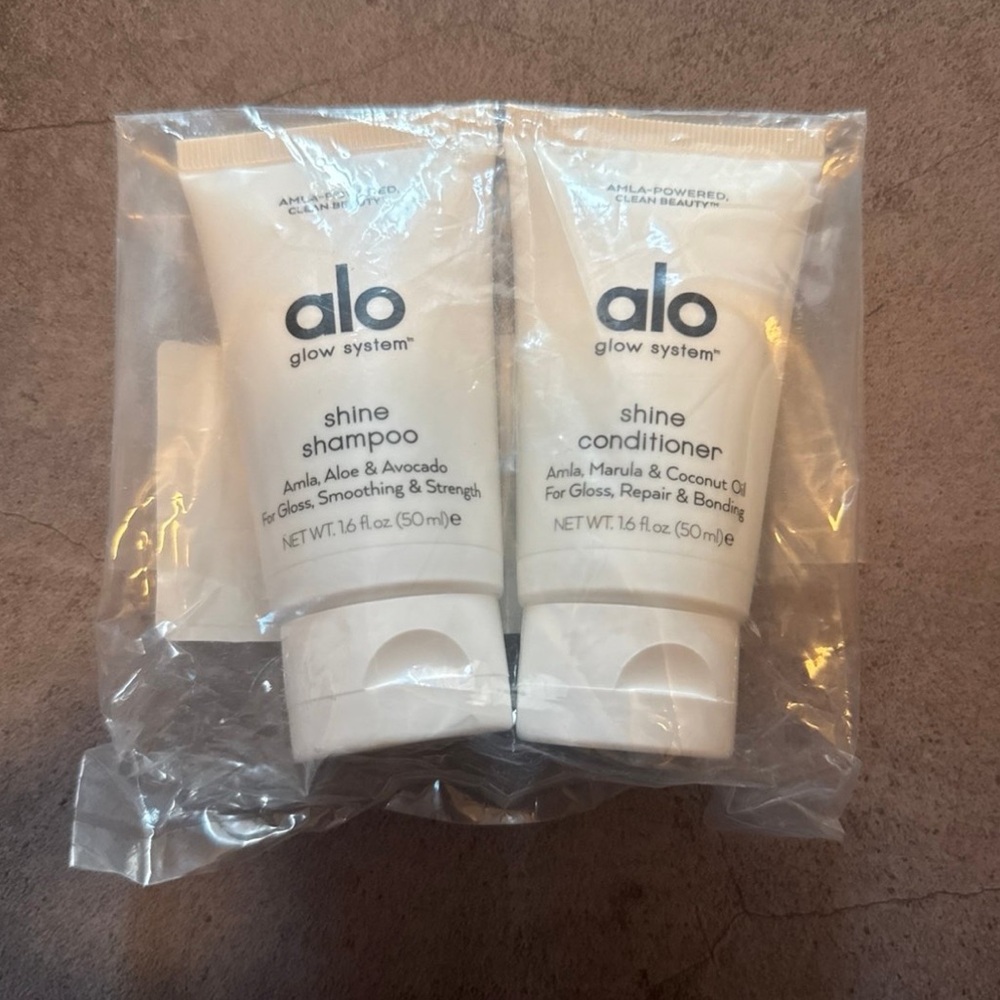 New Alo Yoga Glow System Shine Travel Size Shampoo and Conditioner